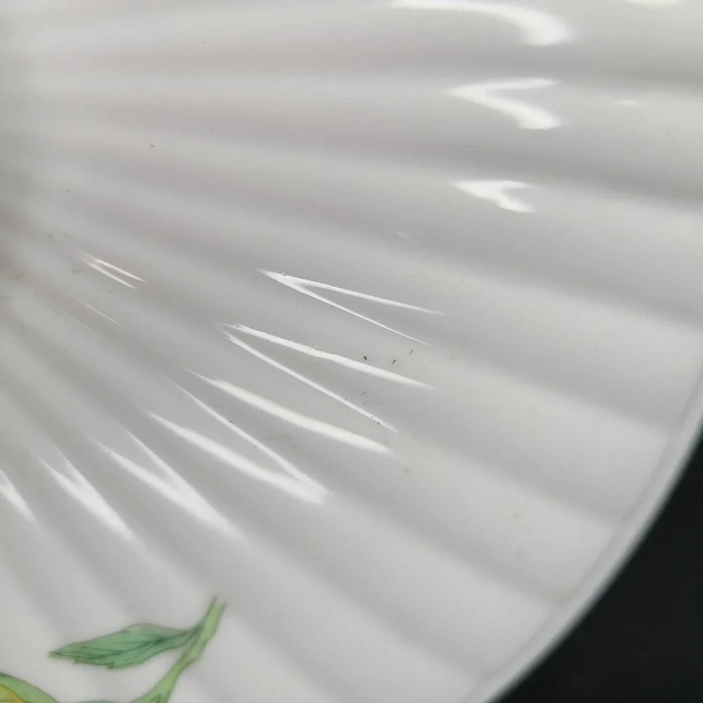 Shafford Covered Casserole Serving Dish Herbs and Spices Ribbed Porcelain‎ Round